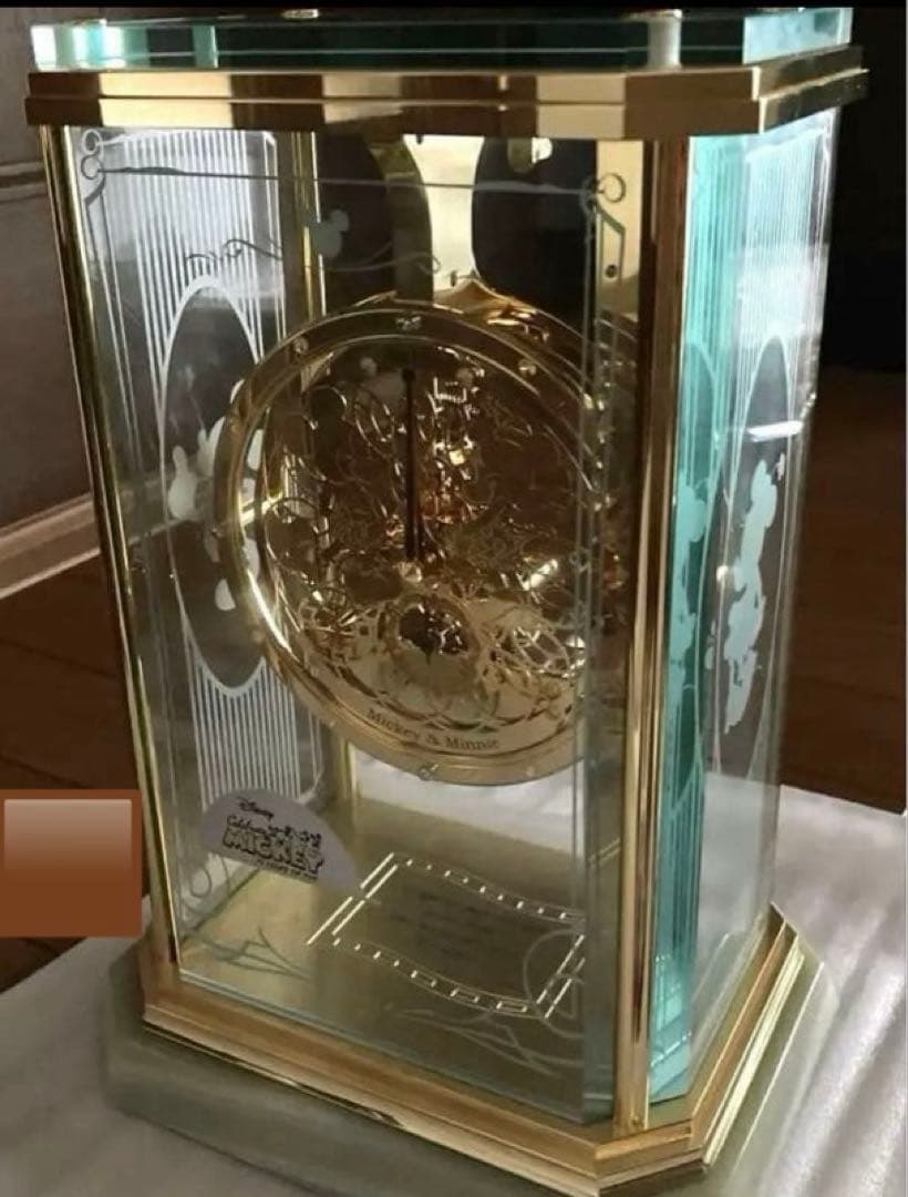 SEIKO ミッキー　75周年記念　高級置時計　シリアルNo.03！ 煌めく時を刻むディズニーキャラクターの高級置時計を10台限定で発売