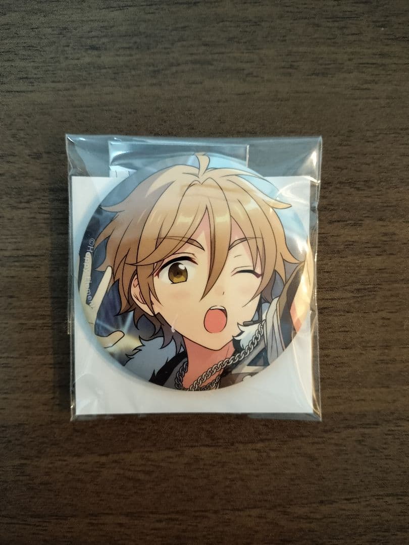 あんスタ フィーチャー2 缶バッジ 真白友也 - メルカリ
