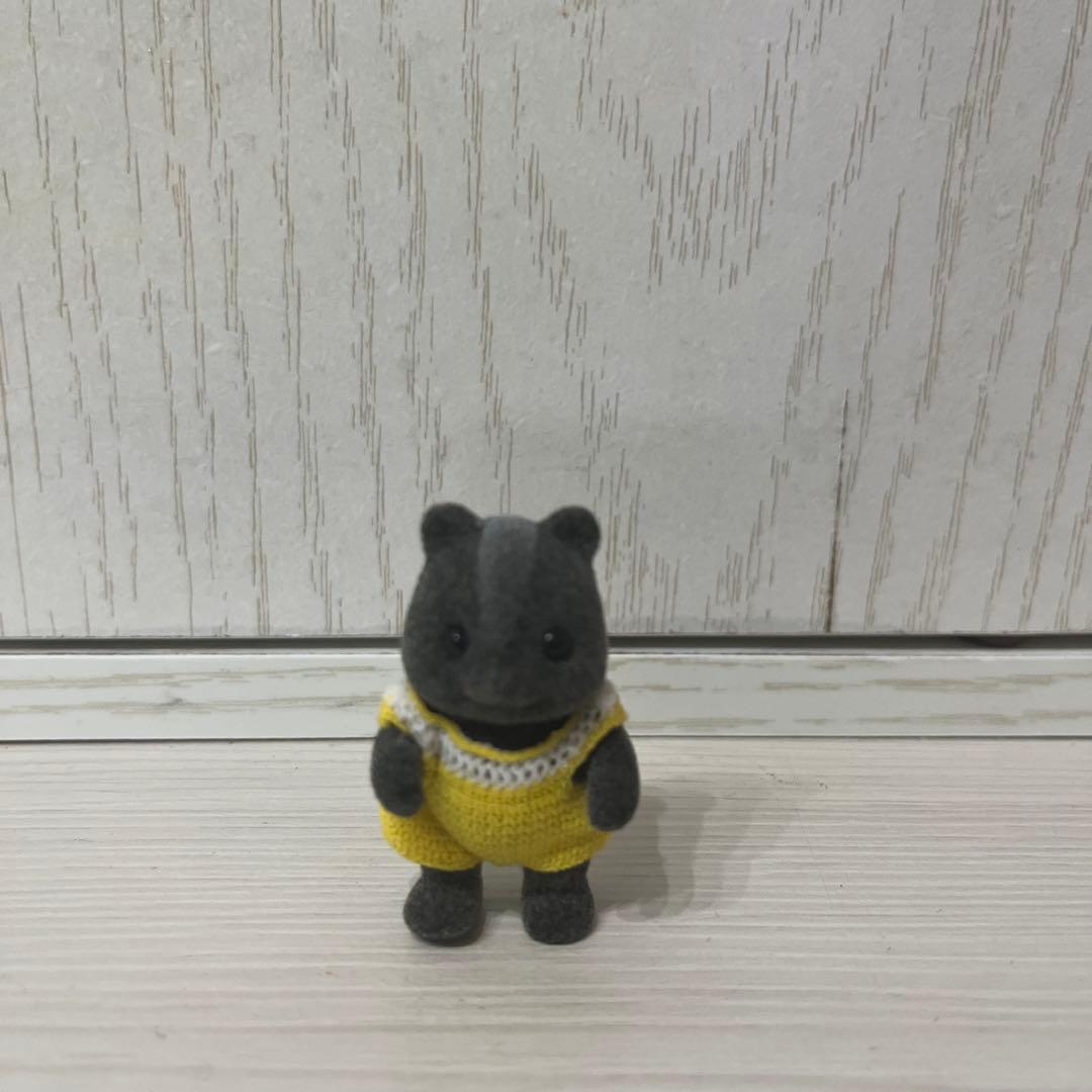 シルバニアファミリー スカンク 赤ちゃん 廃盤 初期 レア - メルカリ