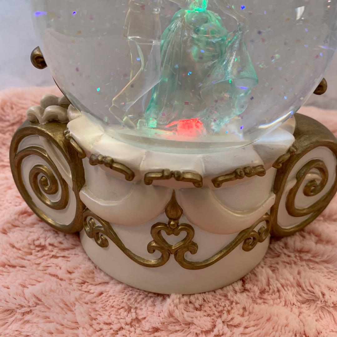 レア】ディズニー シンデレラ スノードーム オルゴール ライト付