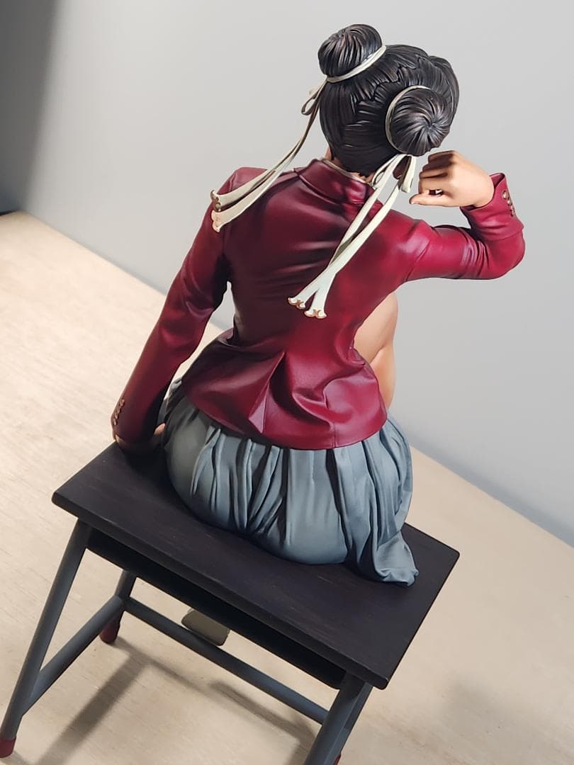 制服姿の春麗 ガレージキット塗装済み完成品