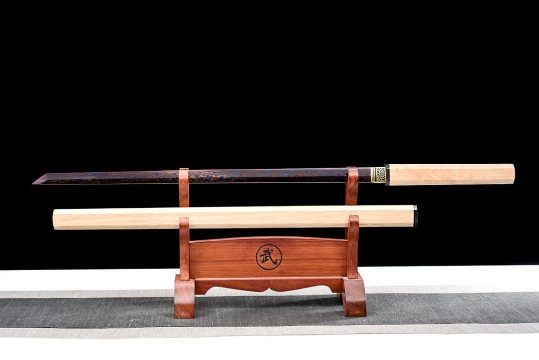 26寸六角八面白楡素装唐刀  武具　刀装具　日本刀　模造刀   居合刀 『嵐切』 即納品 濤瀾乱刃 本格シリーズ 2尺4寸5分 刀袋付 居合刀｜【公式】模造
