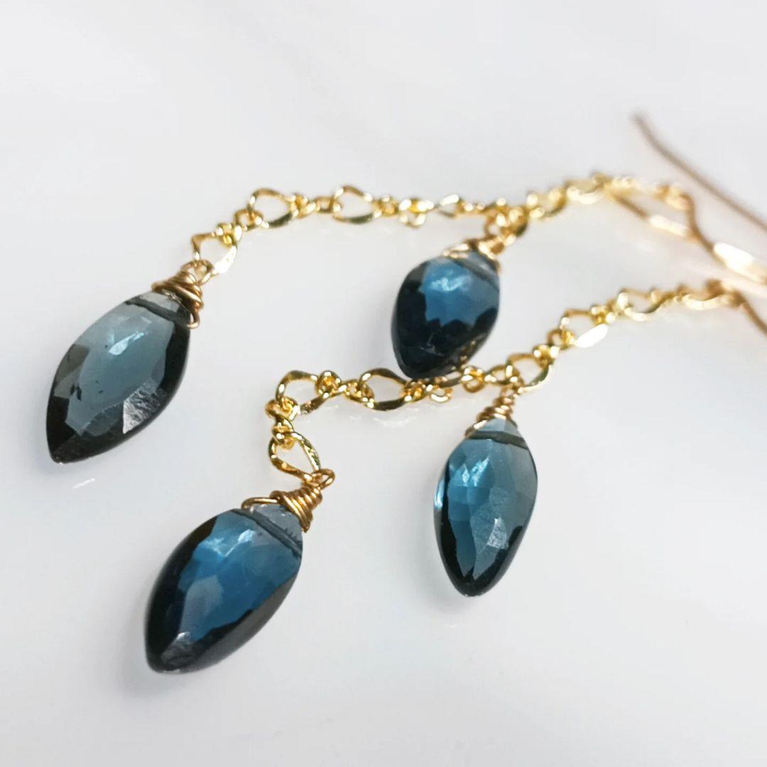 14kgf ロンドンブルーピアス 14kgf ロンドンブルートパーズ ドロップ ピアス 天然石 | iichi 日々の