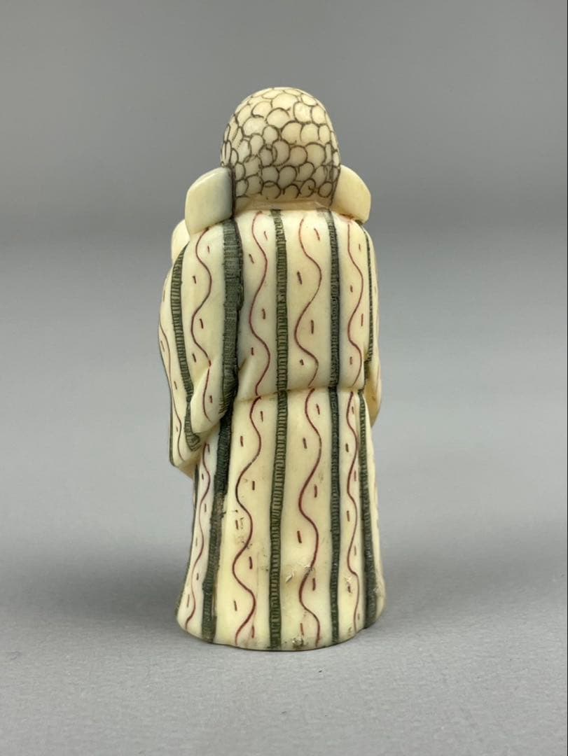 時代根付 極上細密彫り白材 マンモス牙製 作家物 在銘 中国美術