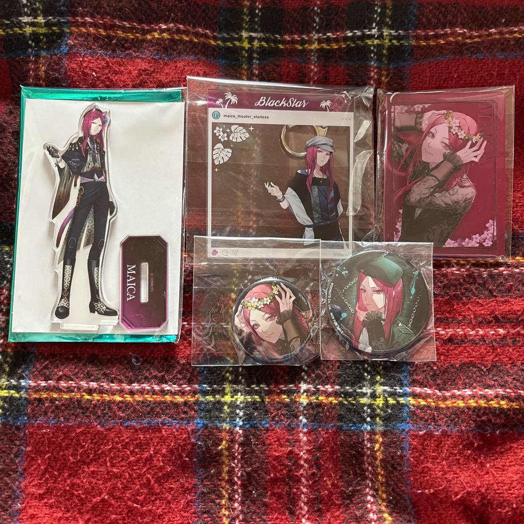 ブラスタ マイカ】アクスタ アクキー 缶バッジ グッズ - メルカリ