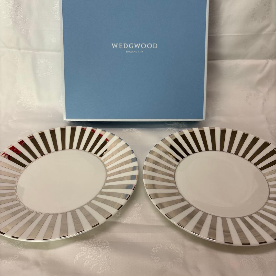 ウェッジウッド　ジャスパー・コンラン プレート　2枚 jccwh_img1.jpg