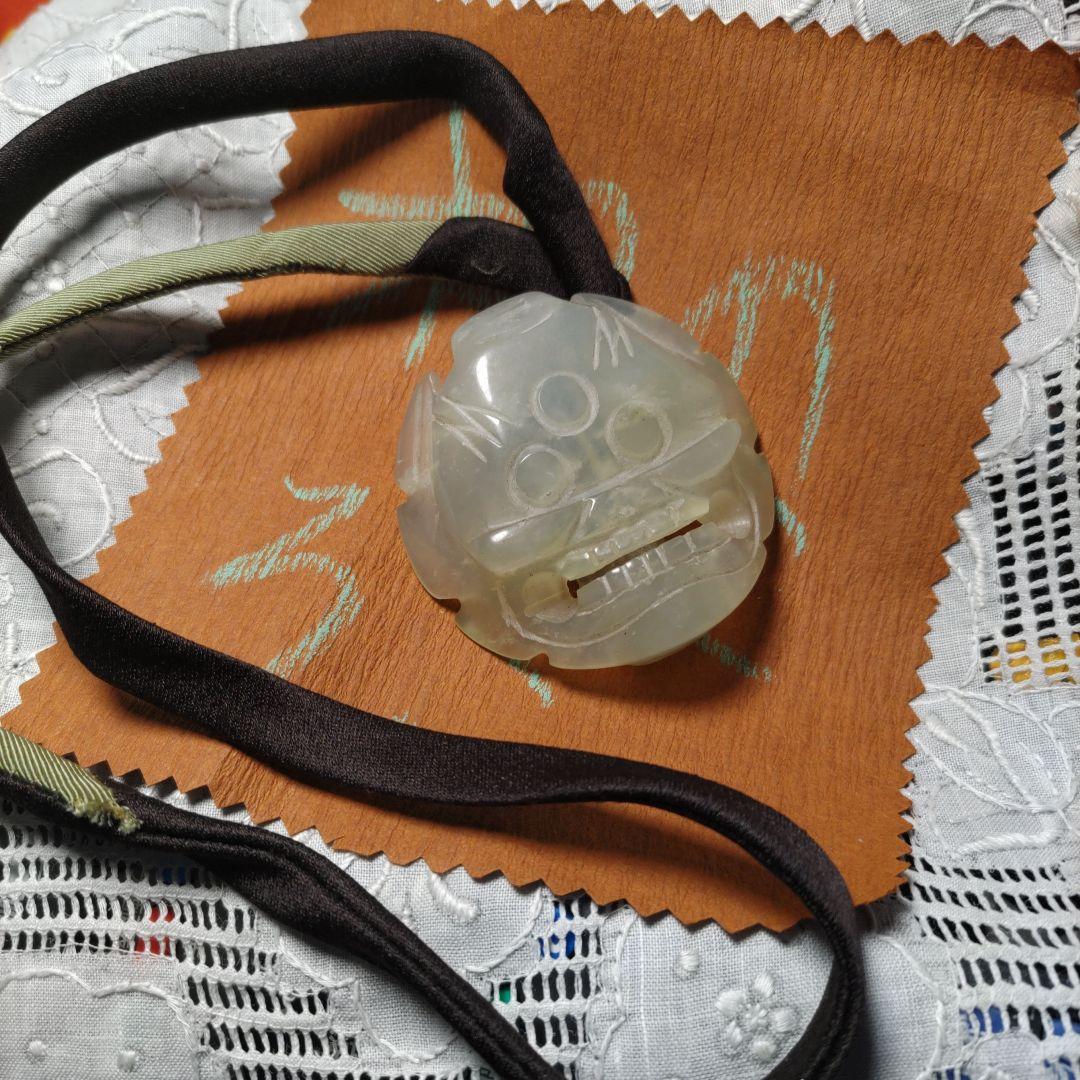 《玉石彫刻、ペンダント》（アンティーク）中国鍾馗、開運や魔除、御守り1808