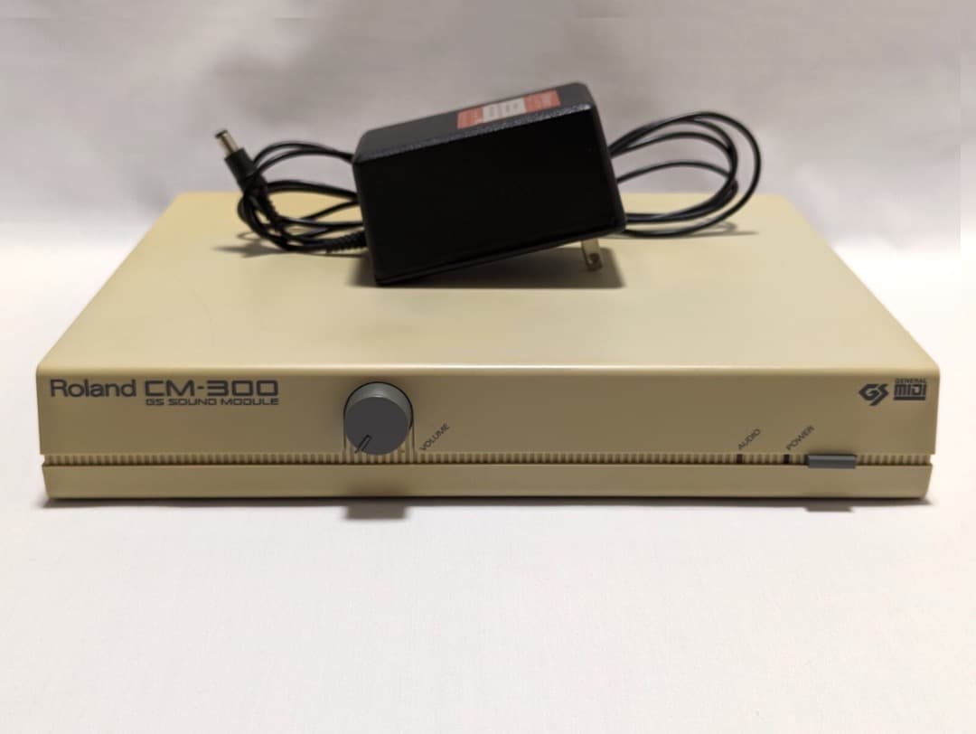 Roland CM-300 GS SOUND MODULE シンセサイザー 音源