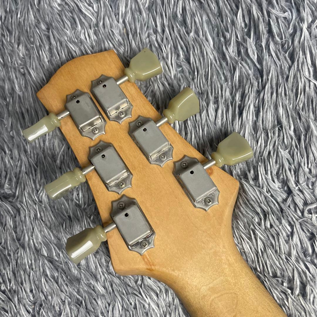 Bacchus Licks UNIVERSE - メルカリ