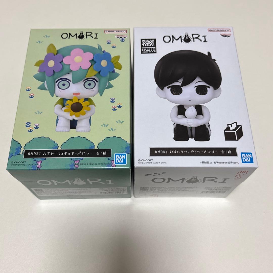 OMORI おすわりフィギュア オモリ バジル 2体セット - メルカリ