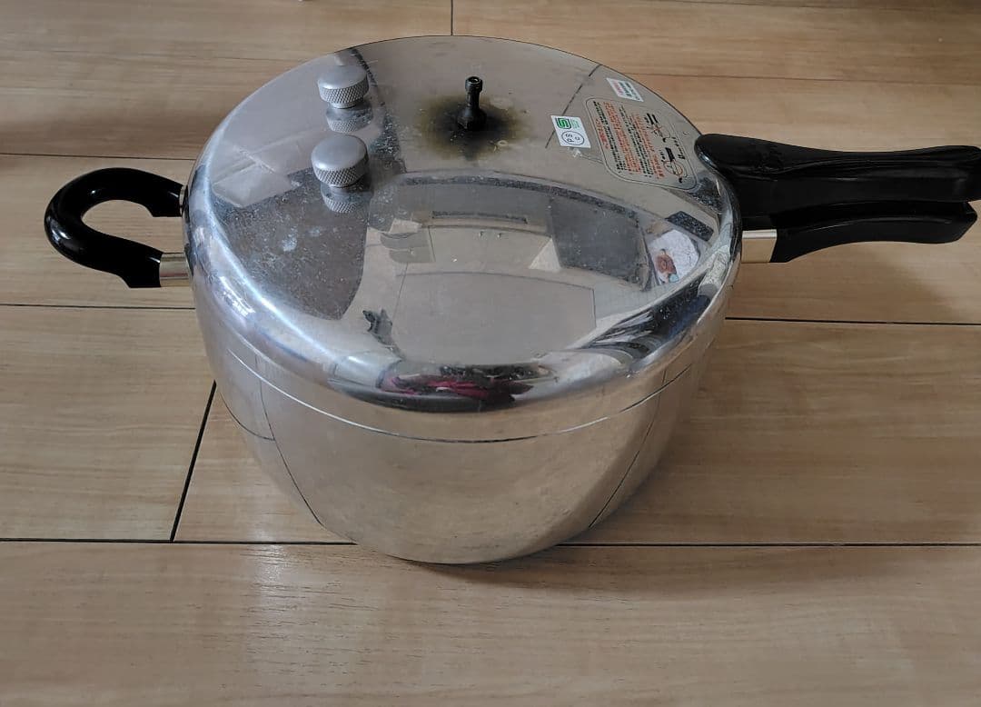 ヘイワ圧力鍋pc60a hwa-pc-60a-1.jpg