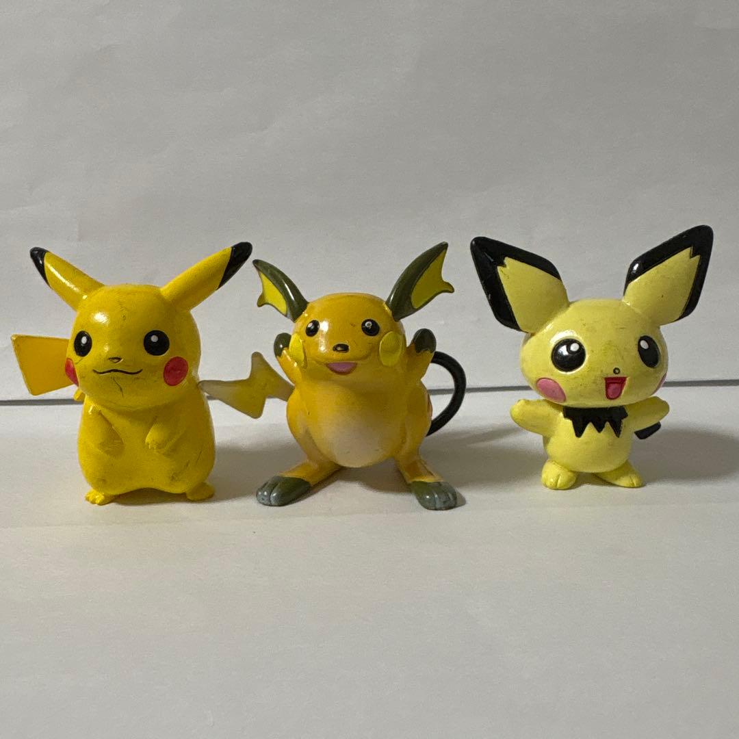 ライチュウ ピカチュウ ピチュー ポケモン モンコレ トミー - メルカリ
