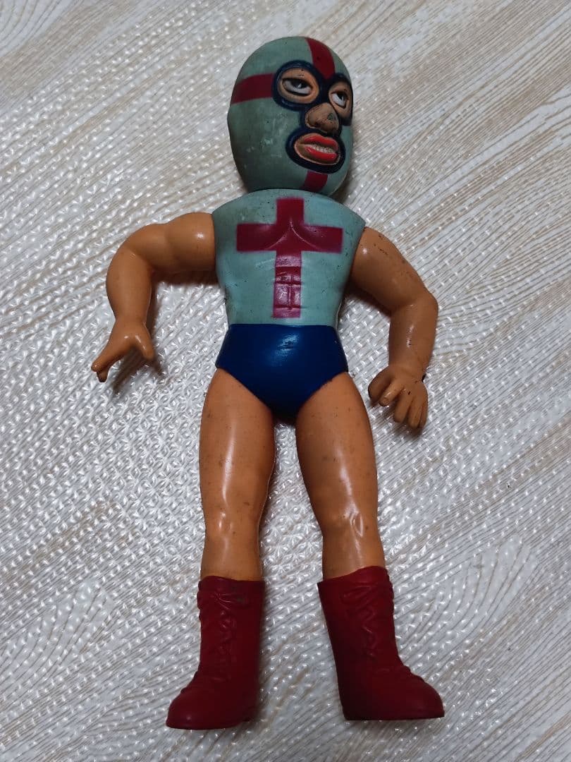 中嶋製作所 タイガーマスク ゴルゴダクロス ソフビ 辻なお 梶原一騎 昭和レトロ メルカリ出品中】PR 商品名: 中嶋製作所 タイガーマスク ゴルゴダ