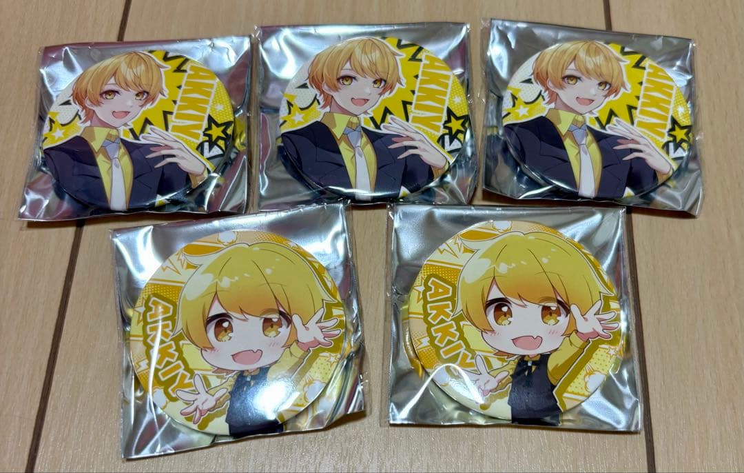 AMPTAK×COLORS あっきぃ 缶バッジ 5個セット
