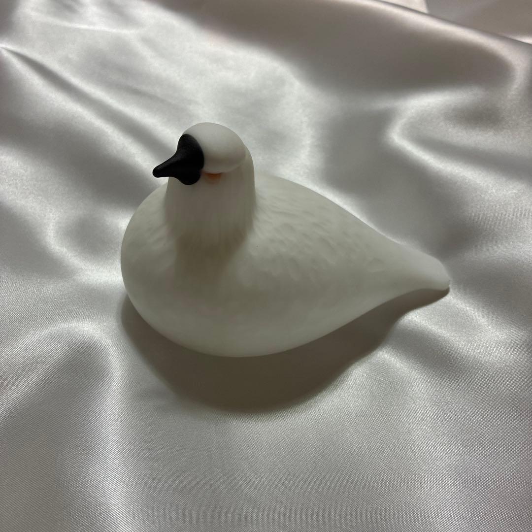 ホワイト水鳥のガラス置物　イッタラ　オイバトイッカ iittala（イッタラ） 【個別販売】 バード バイ トイッカ