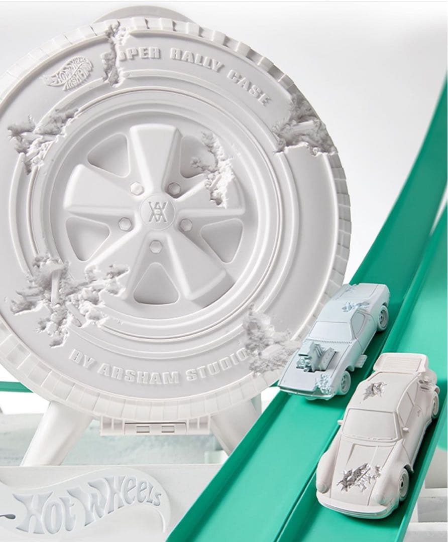 Hot Wheels Porsche 930、Rodger Dodger セット - メルカリ