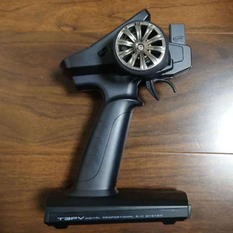 Futaba T3PV デジタルプロポ 2.4G