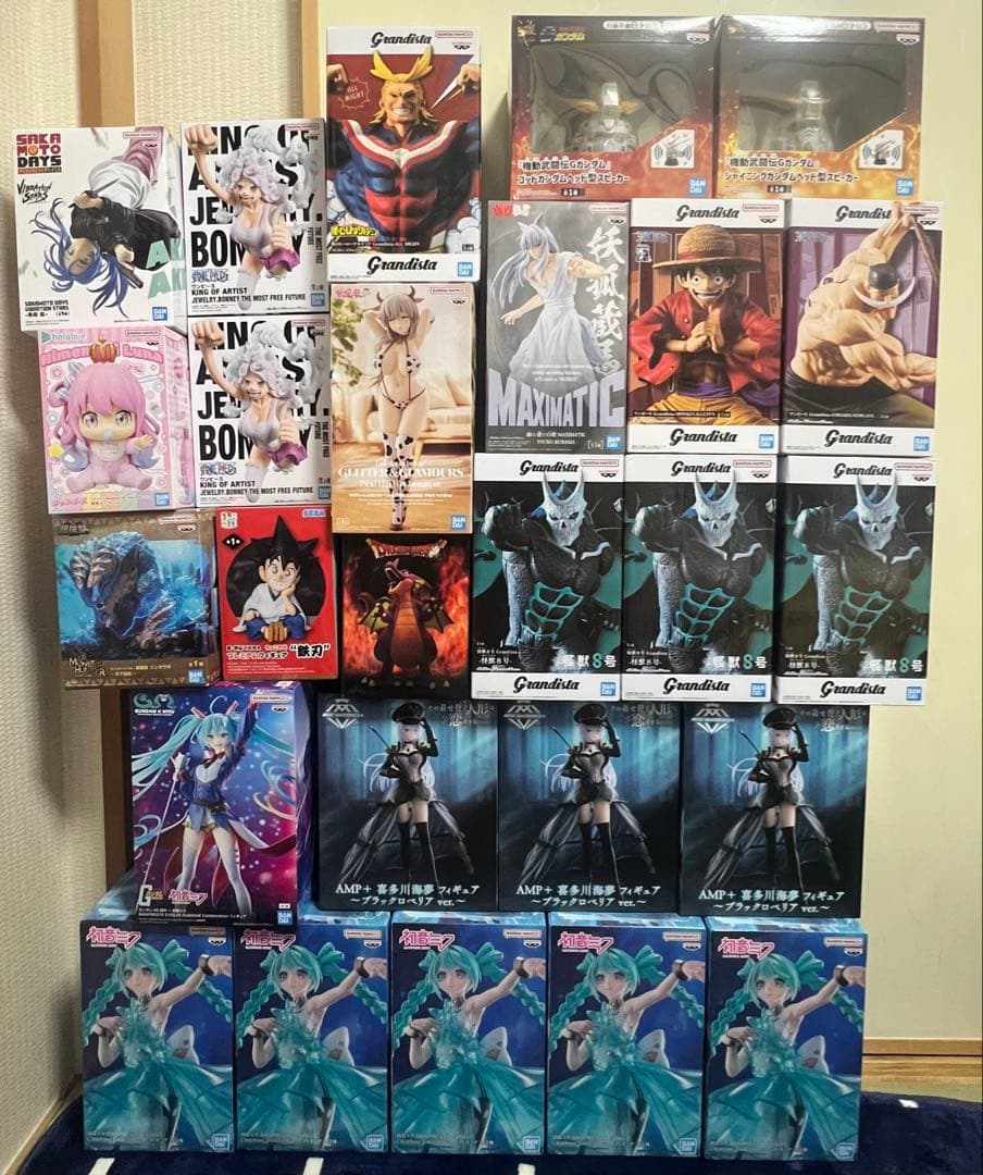 【新品未開封】フィギュアまとめ売り26個　ワンピース　初音ミク　ヒロアカ等 フィギュア まとめ売り 初音ミク ガンダム 雪ミク クロミ ヒロアカ 美