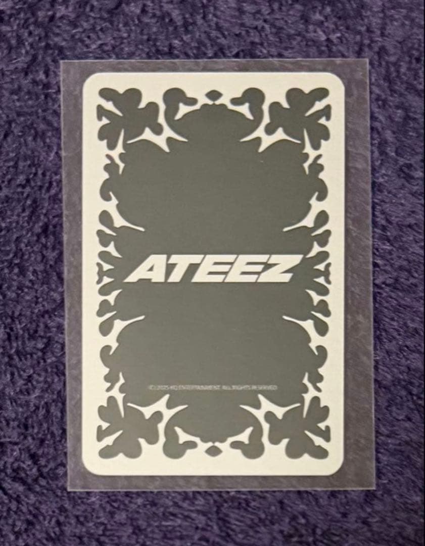 ATEEZ ネイルシール GELNAIL 特典トレカ black ver.ミンギ - メルカリ