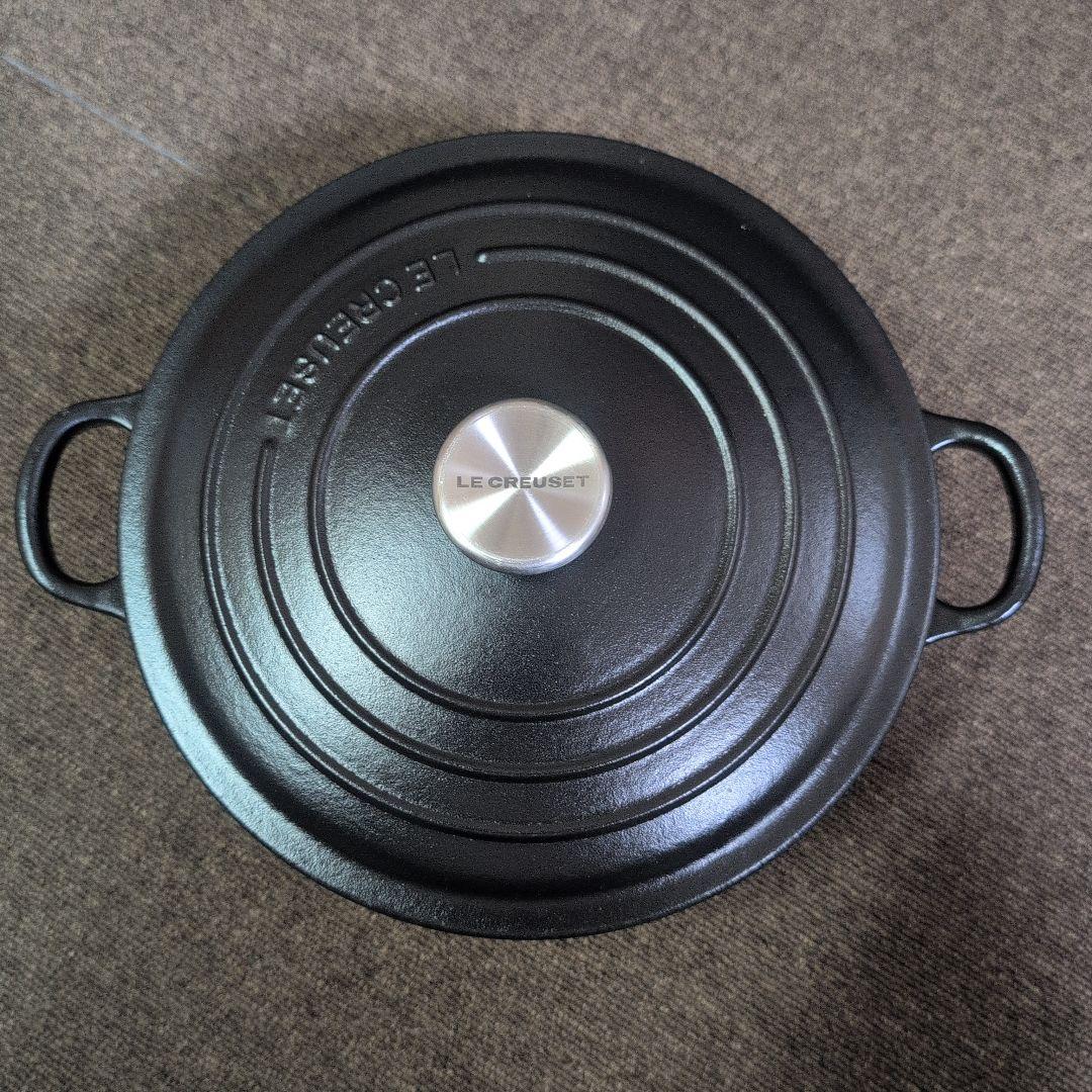 LE CREUSET 蓋付き両手鍋 人気カラーブラック Amazon｜ル・クルーゼ(Le Creuset) 鋳物 ホーロー 鍋 両手鍋 鉄鍋