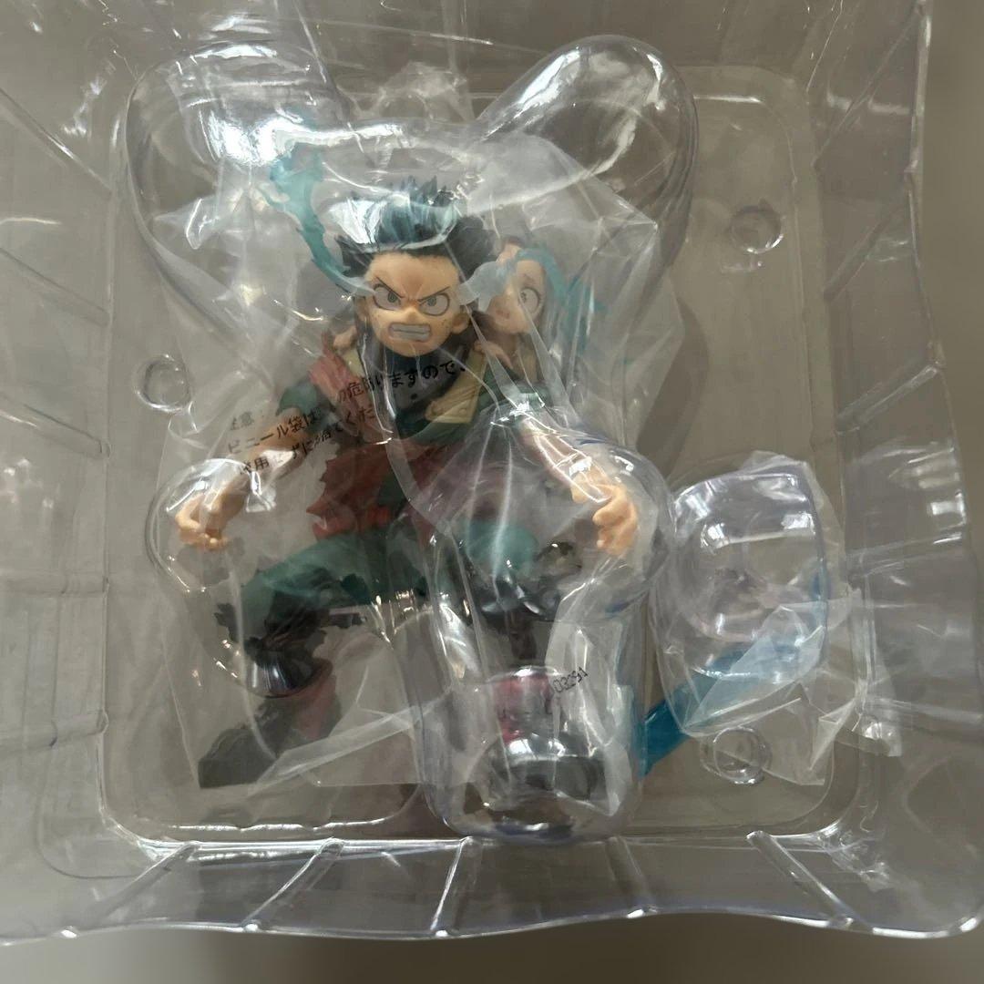 ヒロアカ 一番くじ bright future A賞 緑谷出久 & 壊理 - メルカリ