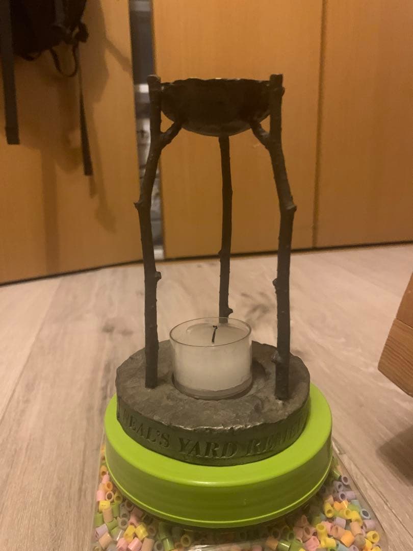 希少　ニールズヤード　オイルバーナー　アロマディフューザー　aesop 新作】イソップのアロマオイルを全4種レビュー！さすがのワンランク上