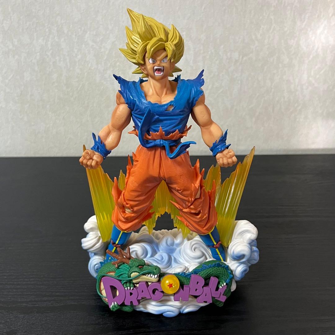 海外正規品】【SMSD】ドラゴンボールZ 孫悟空 超サイヤ人 ジオラマ