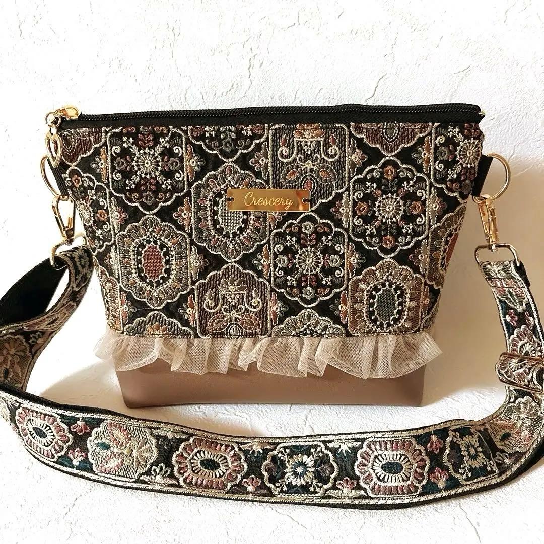 インド刺繍生地 サコッシュ ショルダーバッグ ハンドメイド メルヘン