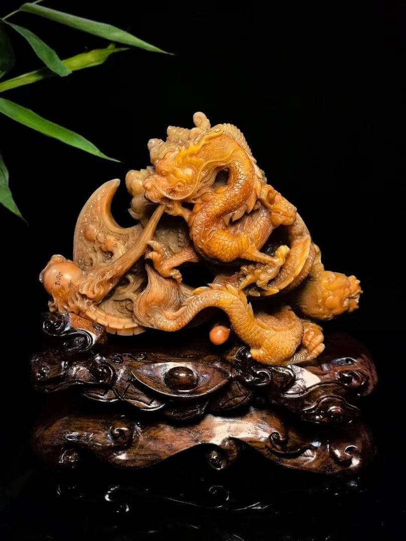 中国古美術・九五之尊の印鑑・寿山石水晶金糸田黄印章・純手彫り・風水開運・文房具 中国古美術・九五之尊の印鑑・寿山石水晶金糸田黄印章・純手彫り・風水