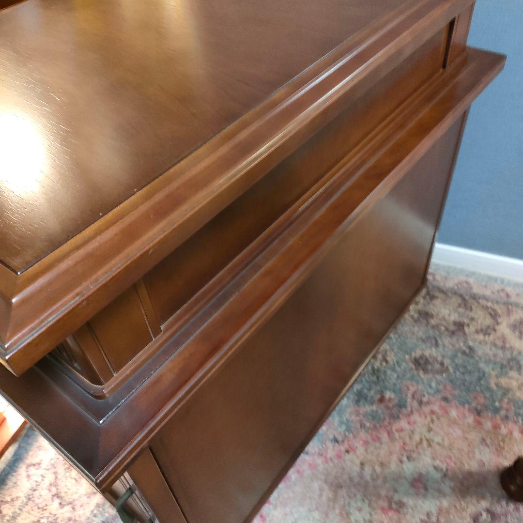 徳田家具製作所】 官庁・議事堂納入実績メーカー高級家具サイド