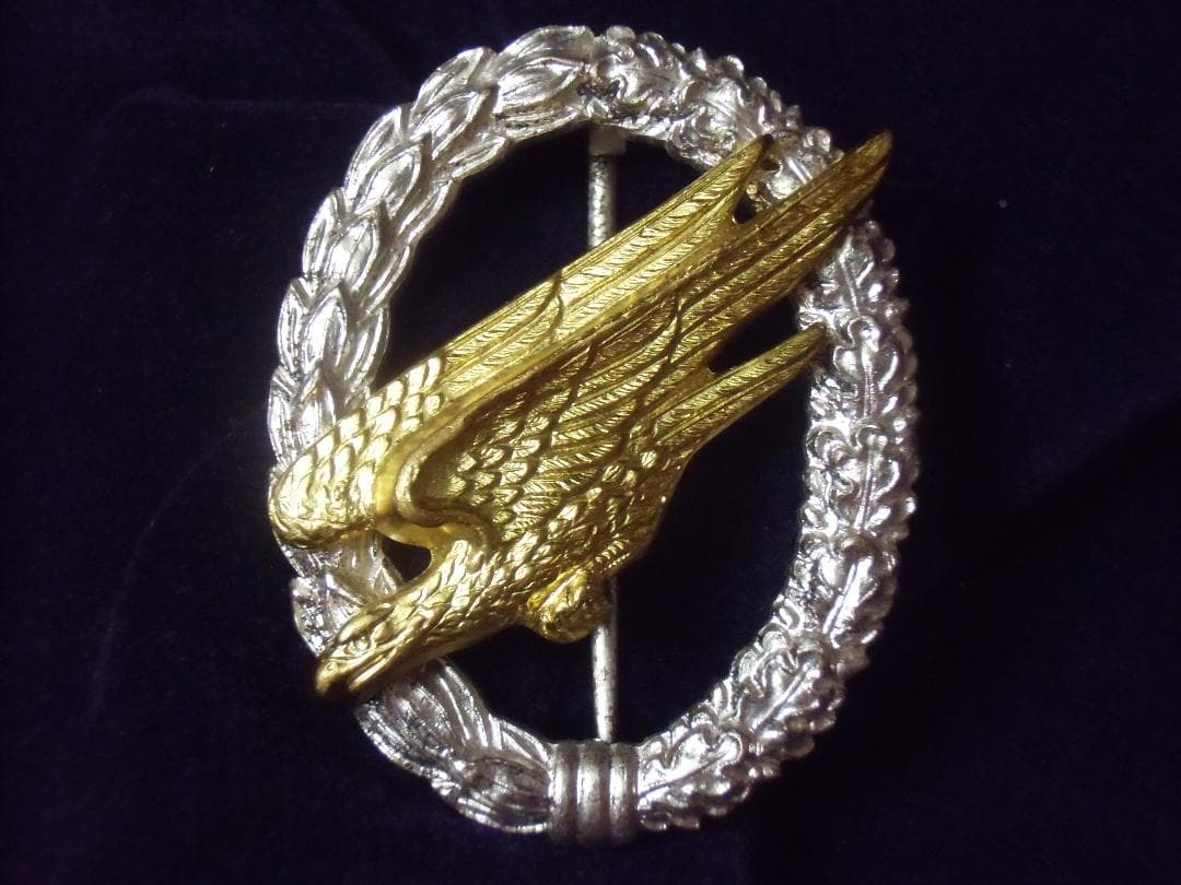 BWドイツ軍/連邦軍＊空軍＊１９５７制定＊パラシュート/降下猟兵章（実物） 1280px-