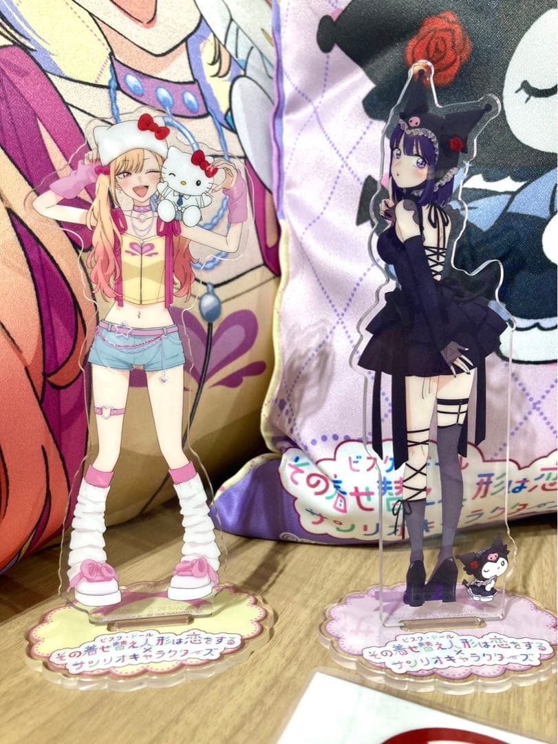 着せ恋サンリオコラボ ［喜多川海夢×ハローキティ&クロミ アクリル