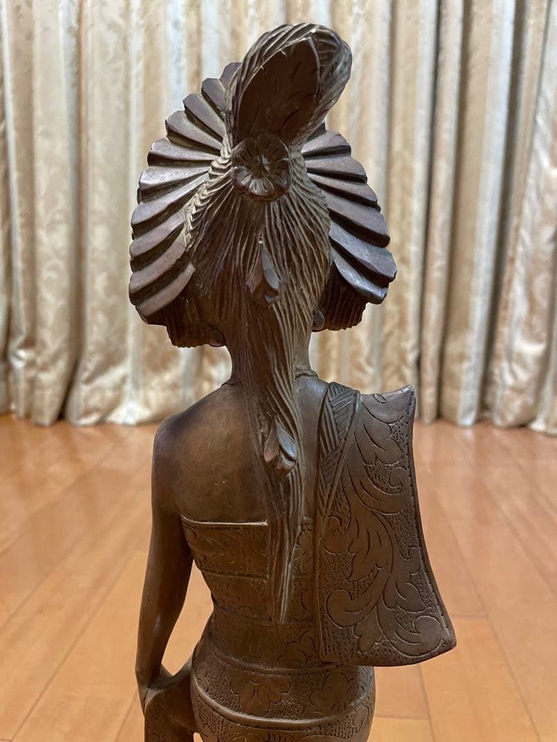木彫りアート② バリ 木製女性像の彫刻 約53cm - メルカリ