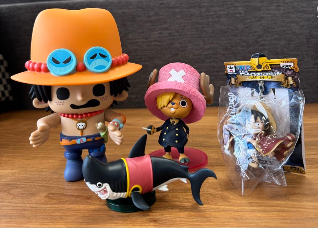 ワンピース デフォルメキーホルダー他 フィギュア他グッズまとめ売り