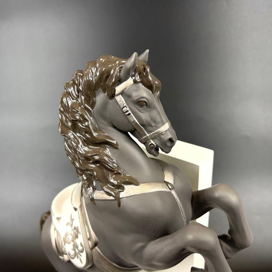 未使用品】リヤドロ フィギュアリン 置物 馬 跳躍 黒馬 ホース 陶器