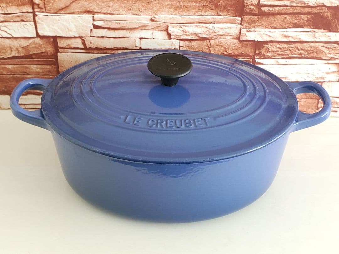 【週末価格】LE CREUSET　オーバル　25㎝　ル・クルーゼ Amazon｜ル・クルーゼ(Le Creuset) 鋳物 ホーロー 鍋ココット
