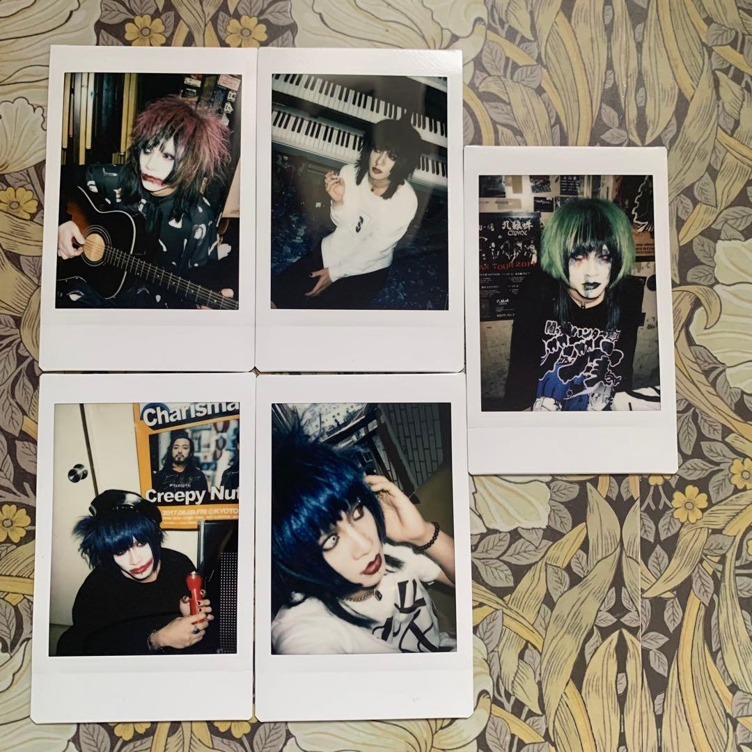 ④黒百合と影 烏名鳴 哀 チェキ 5枚セット - メルカリ