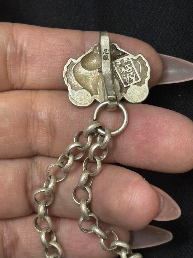 古いチベットの銀銅彫刻くり抜きペア魚の繊細な嗅ぎタバコ瓶