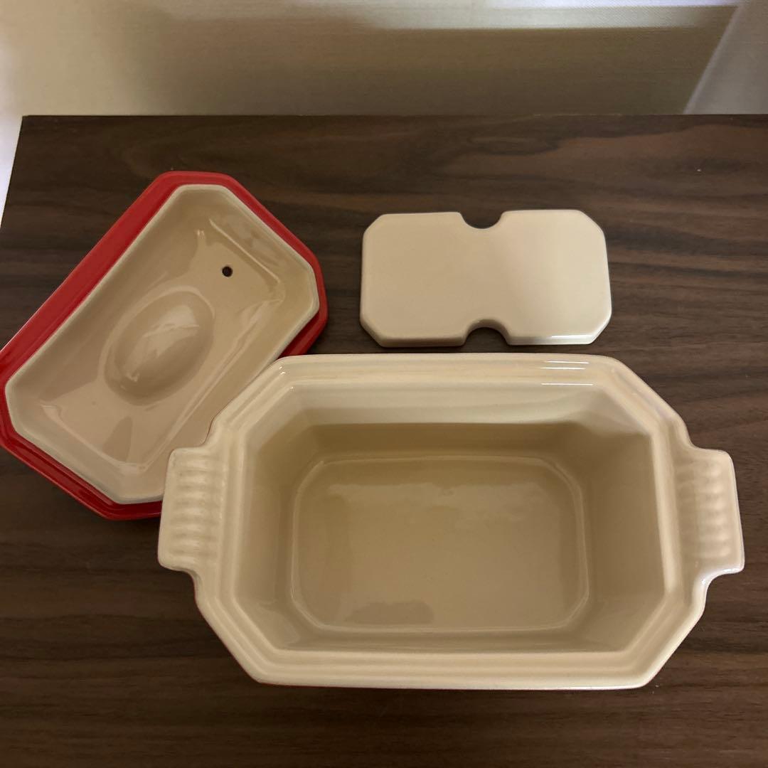 廃盤品！未使用品！ル・クルーゼ　テリーヌ with プレス　0.8ℓ 人気レッド