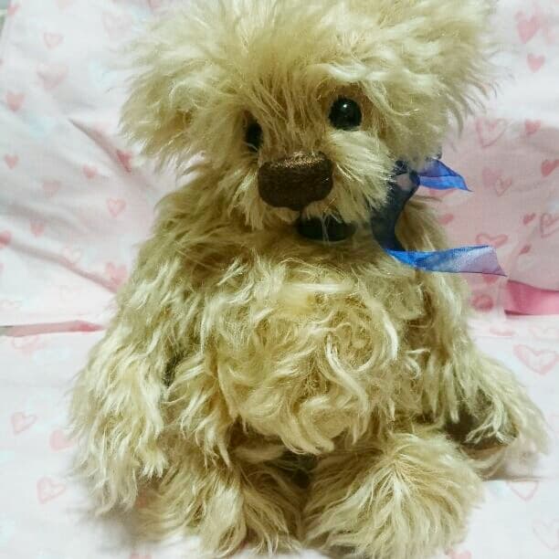 テディベア作家ジャネット・オスマン作のビーニーベアーズ (ブラウン