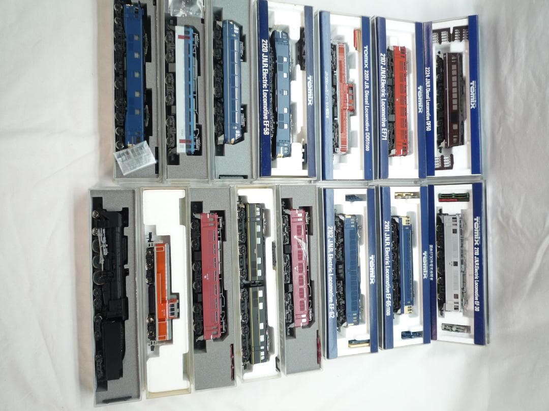 KATO 　TOMIX　Nゲージ鉄道模型 15台セット JR 14系15形特急寝台客車(彗星)セット｜製品情報｜製品検索｜鉄道模型