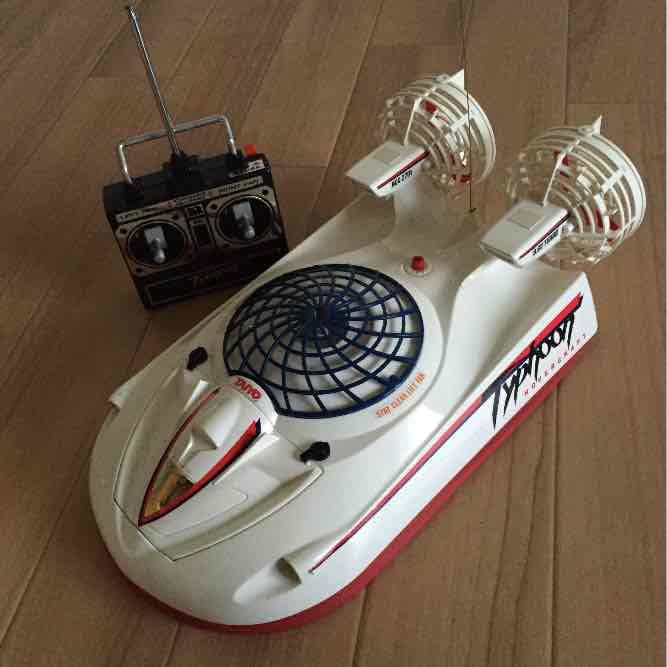 タイフーン　ホバークラフト　ラジコン　水陸両用 Amazon.co.jp: タイヨー ラジコン タイフーンホバークラフト : おもちゃ